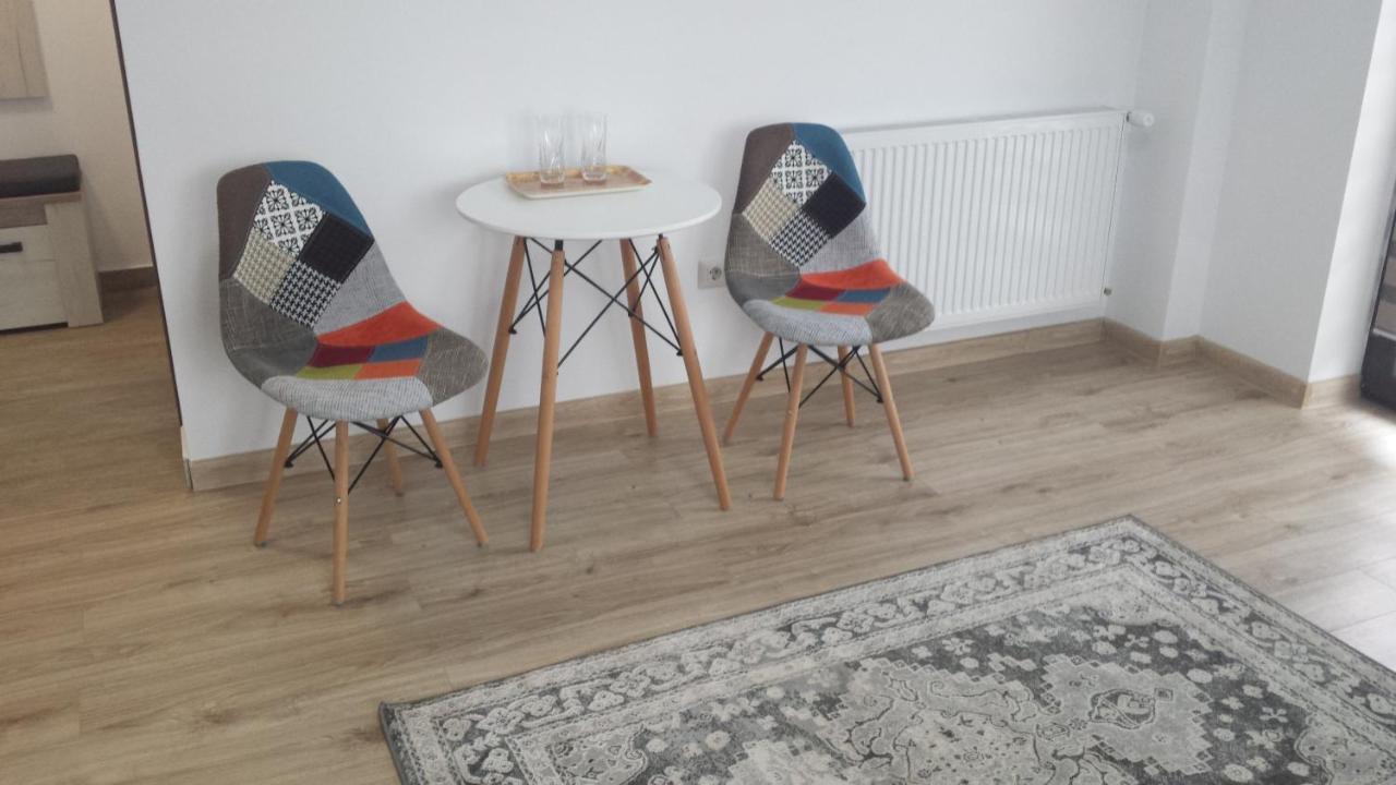 Apartament Mario Rădăuţi Εξωτερικό φωτογραφία